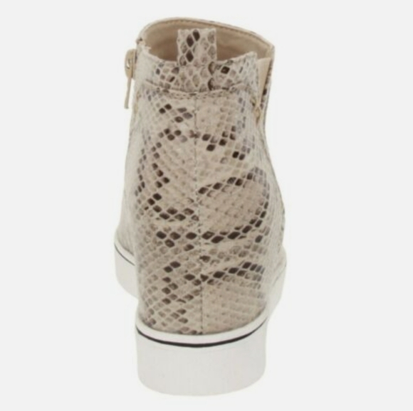 Sugar Glossy Beige Scale Memory Foam Wedge Sneakers -7 - Picture 2 of 6